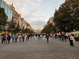 Václavské náměstí – pohled k Národnímu muzeu