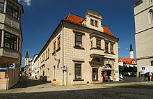 Barevná fotografie historického renesančního domu v Žitavě